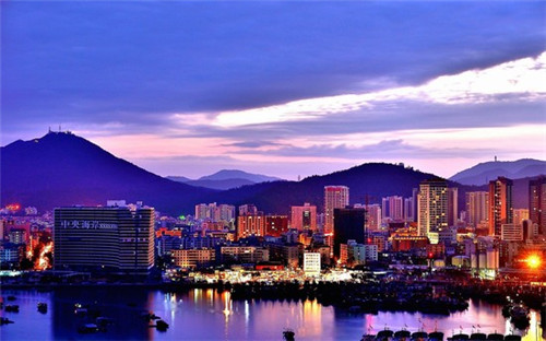 三个大叔黑椒牛肉饭